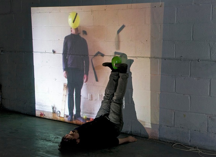 two legged idleness_Photograph by Timo Kube