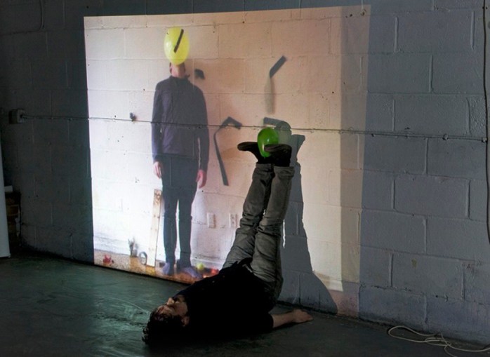 two legged idleness_Photograph by Timo Kube