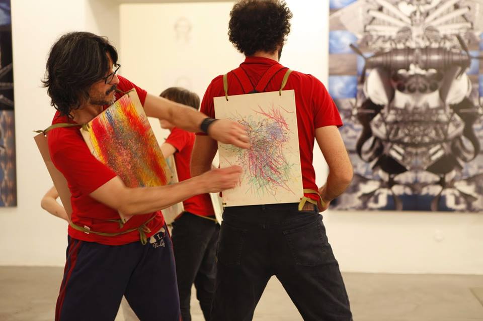 Move to draw! The workshop %22Gymnastic sign%22, LED by the artist giuliano guatta